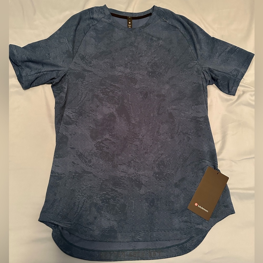 lululemon men’s drysense short sleeve